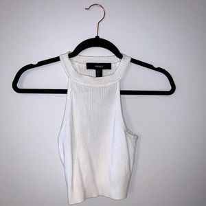 🤍 White halter top